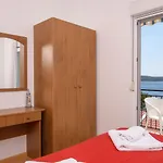 Daire A2-apt W Shared Pool & Balcony Next To The