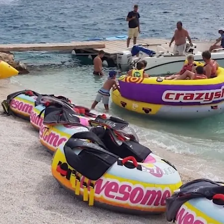 Apartman A2-apt W Shared Pool & Balcony Next To The